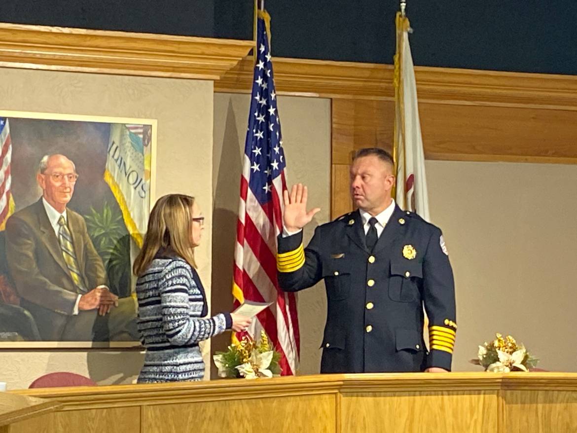 Chief-Barnett-Swear-In-12.30.19.jpeg